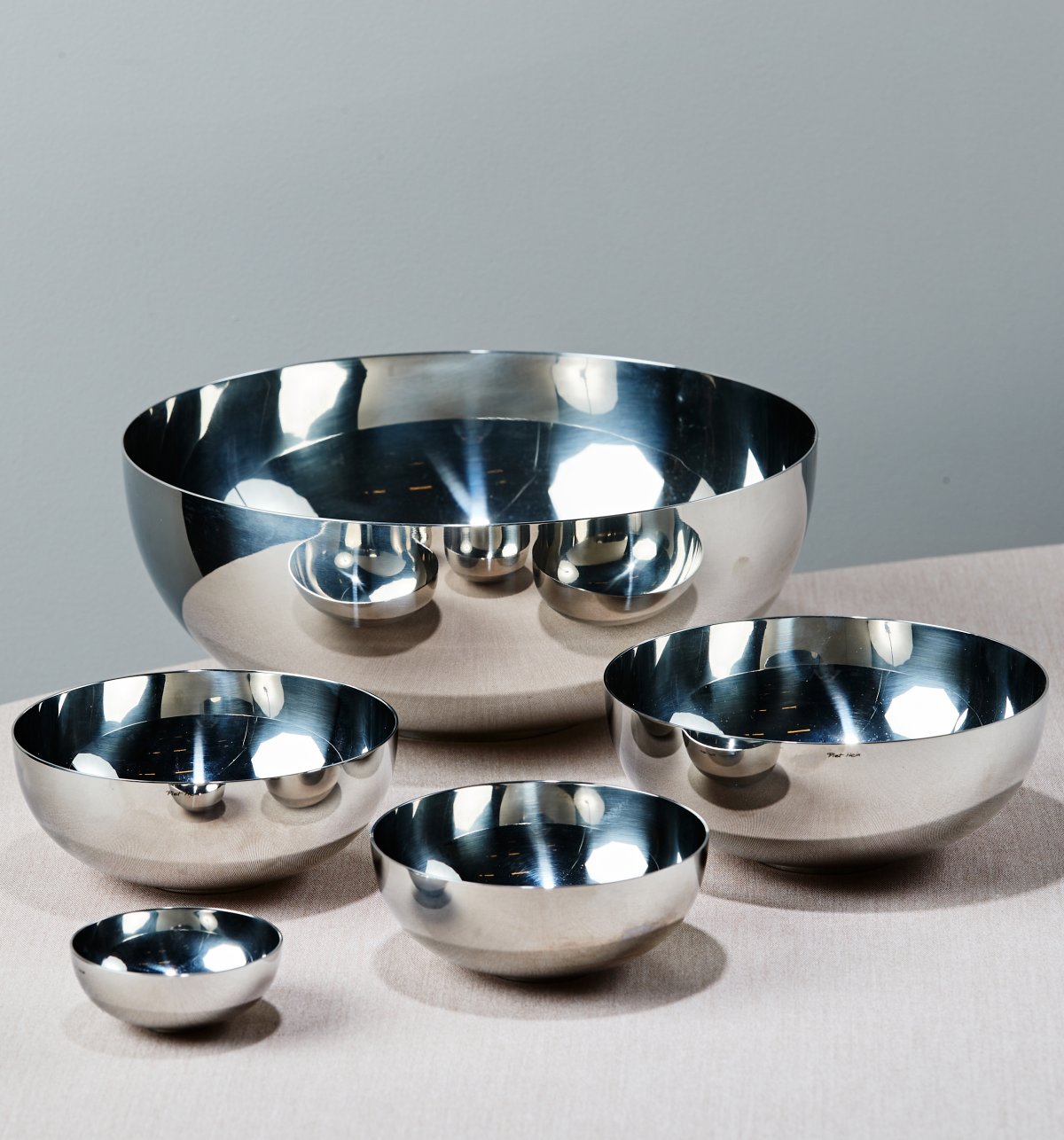 stainless-steel-bowls